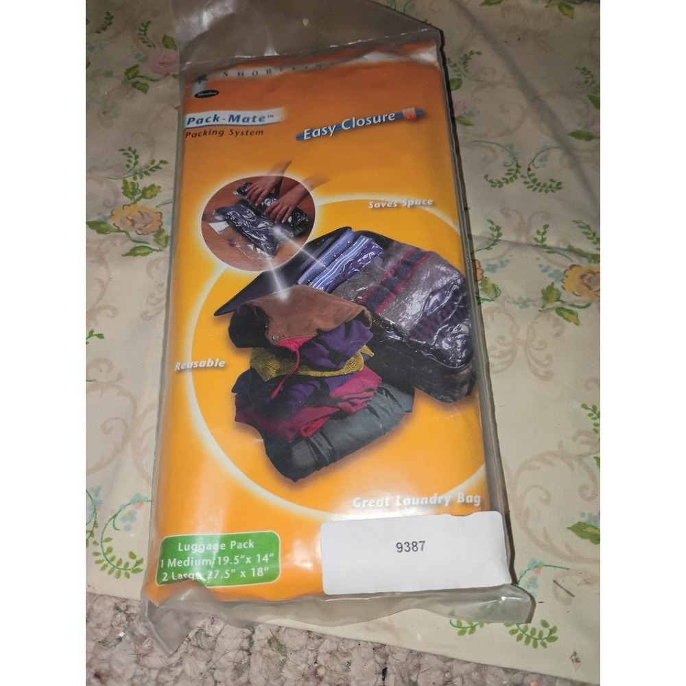 Pack Mats- Luggage Pack 1 Medium, 2 Large Sealed